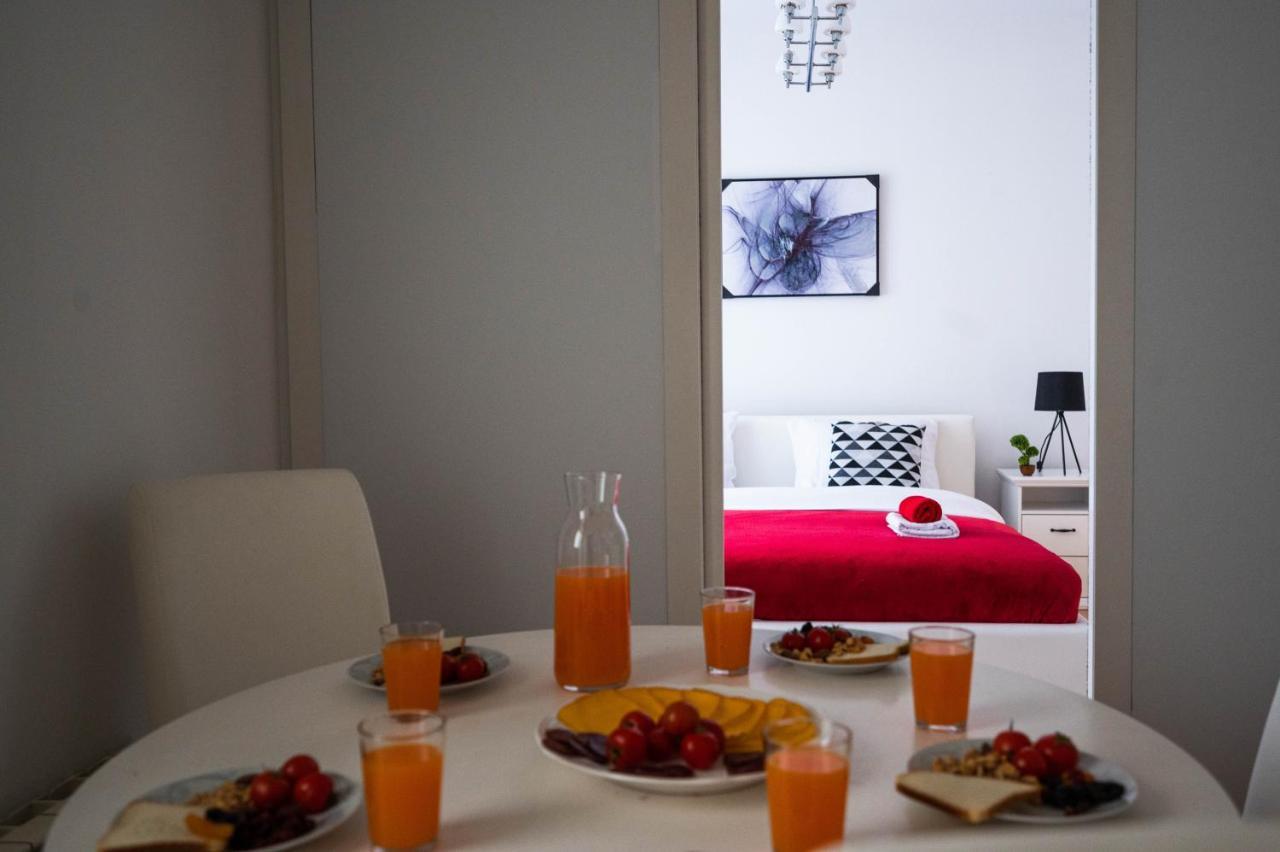 Bright And Modern 1Bdr Apartment In The Center 사라예보 외부 사진